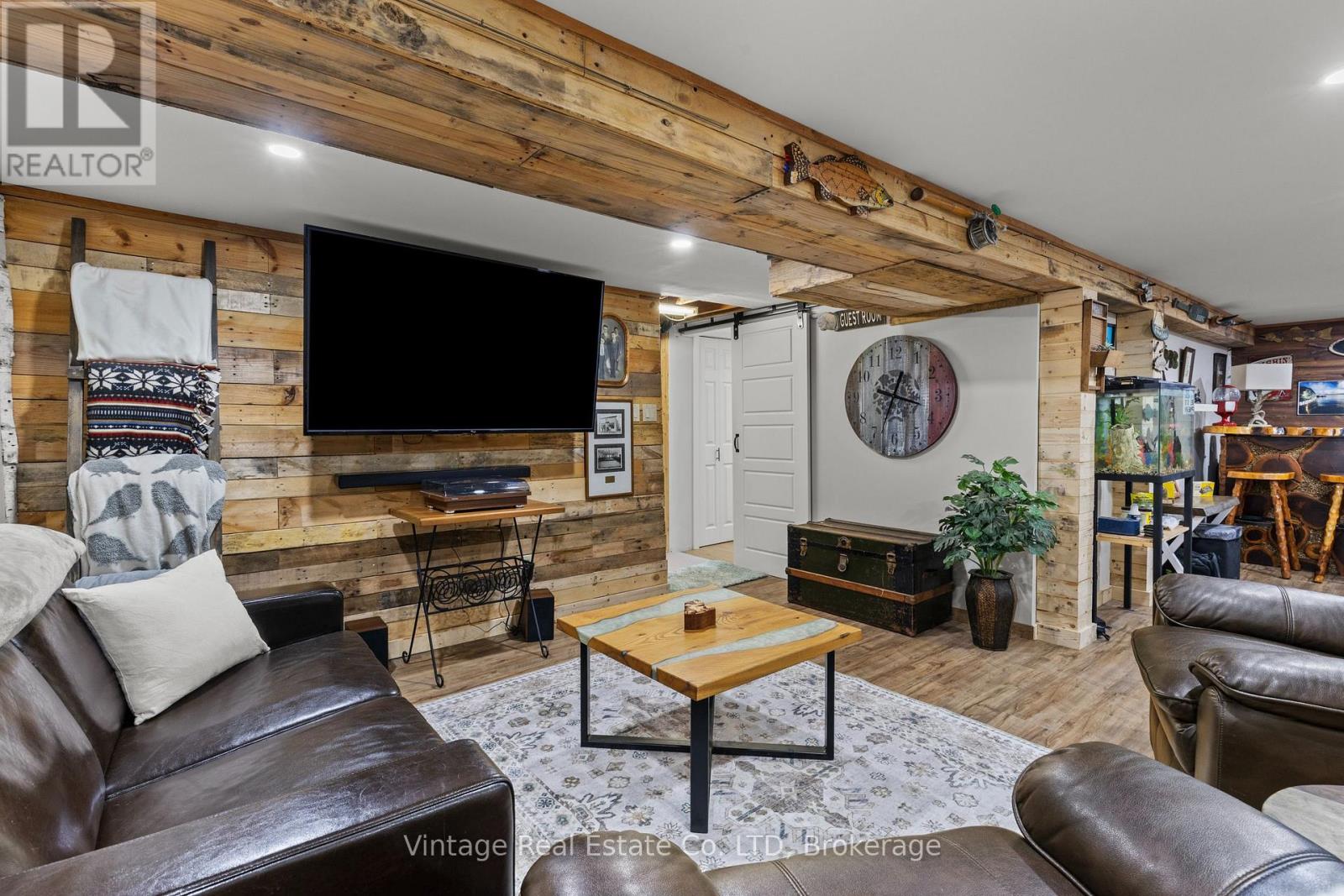 104 Concession Street E, Haldimand, Ontario  N1A 1A1 - Photo 16 - X12575898