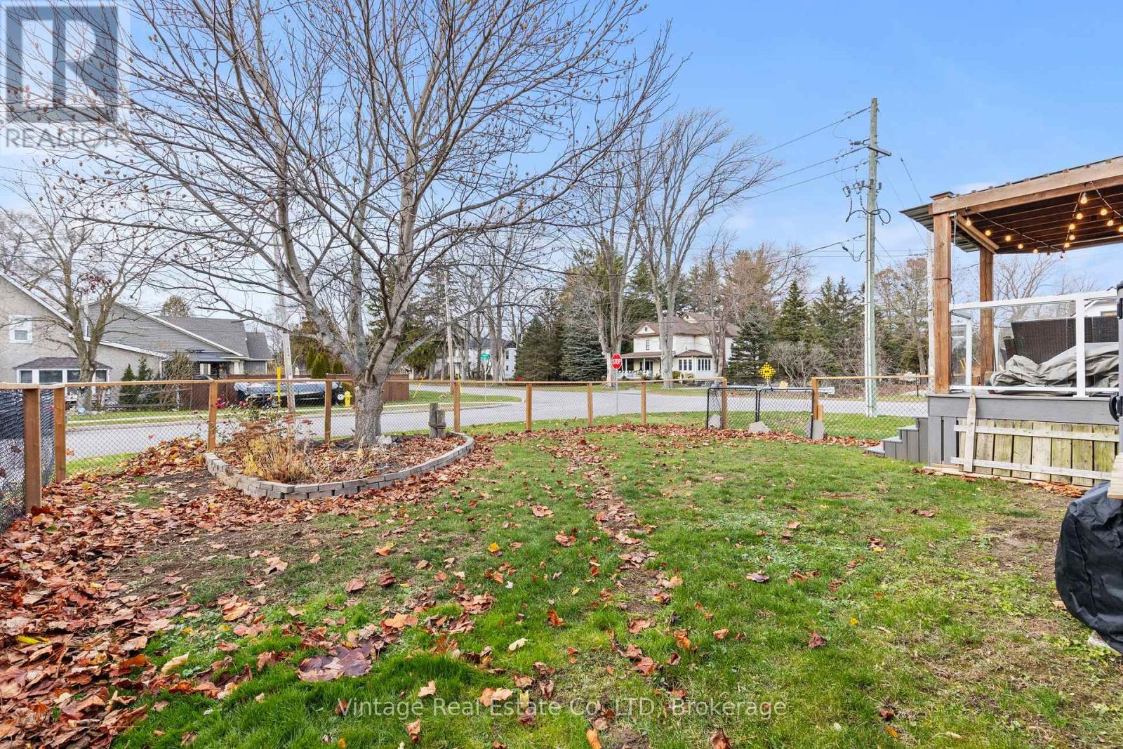 104 Concession Street E, Haldimand, Ontario  N1A 1A1 - Photo 29 - X12575898