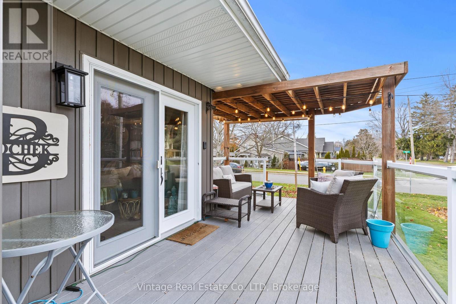 104 Concession Street E, Haldimand, Ontario  N1A 1A1 - Photo 6 - X12575898