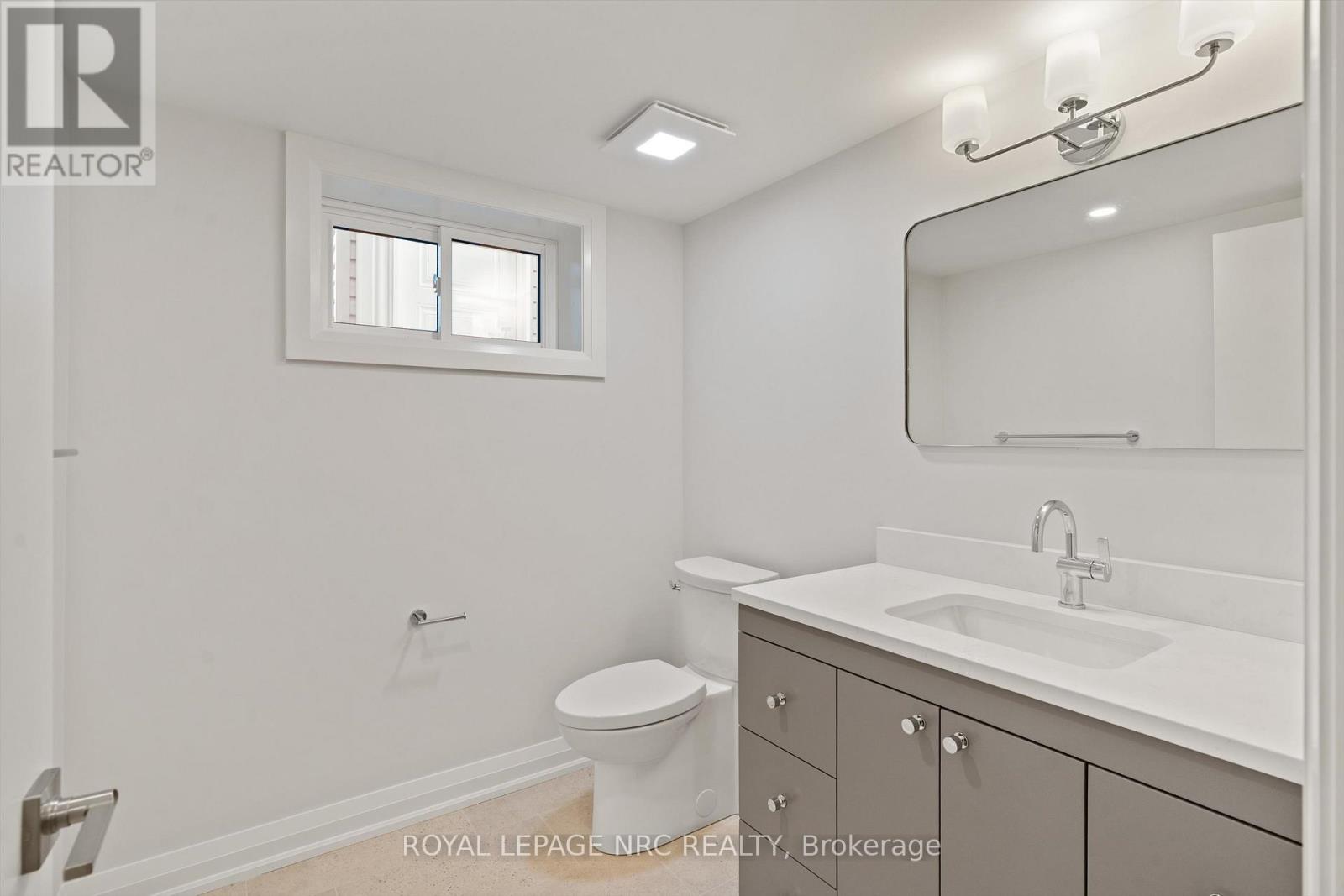 118 Glenwood Avenue, St. Catharines, Ontario  L2R 4C7 - Photo 36 - X12576028