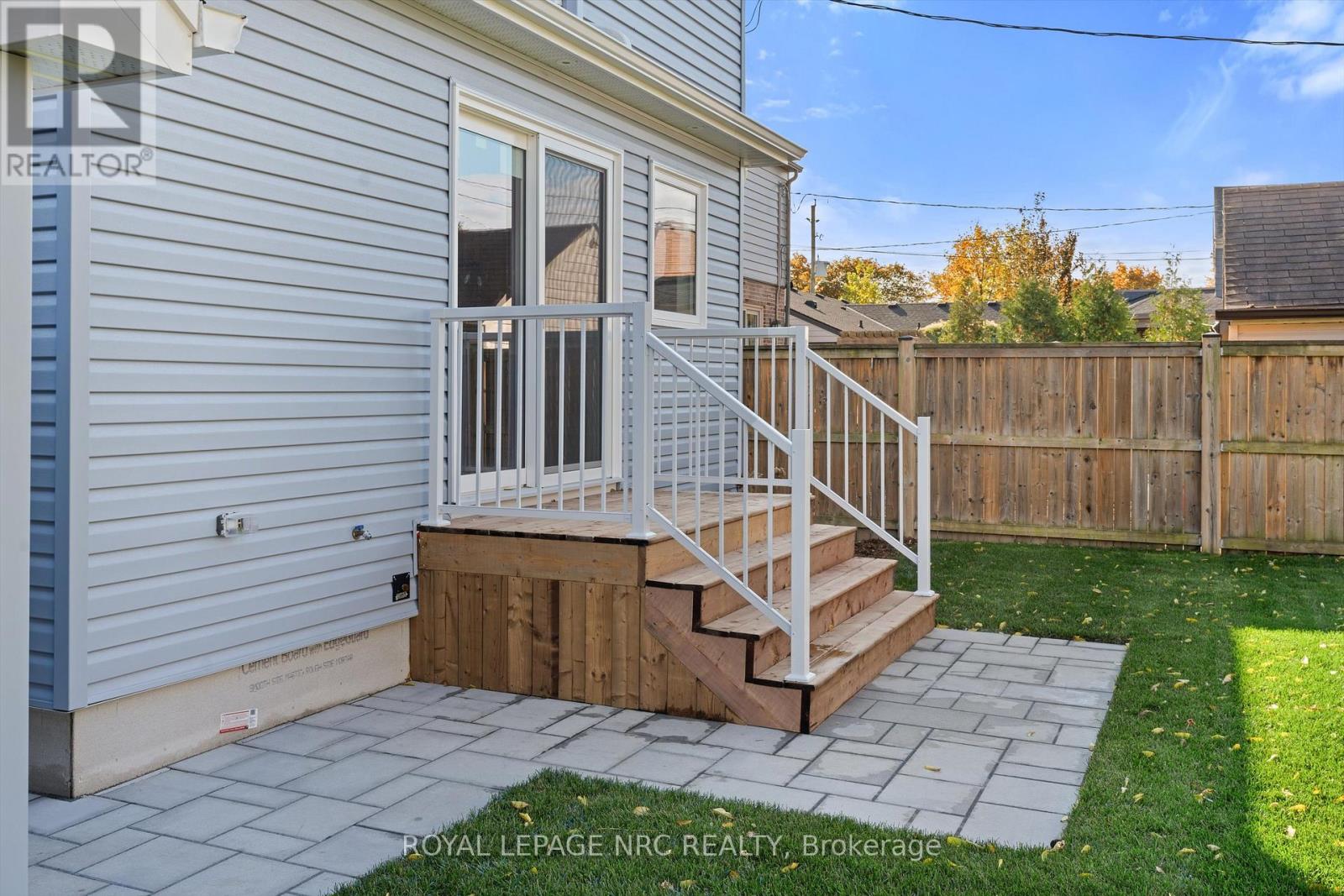 118 Glenwood Avenue, St. Catharines, Ontario  L2R 4C7 - Photo 46 - X12576028