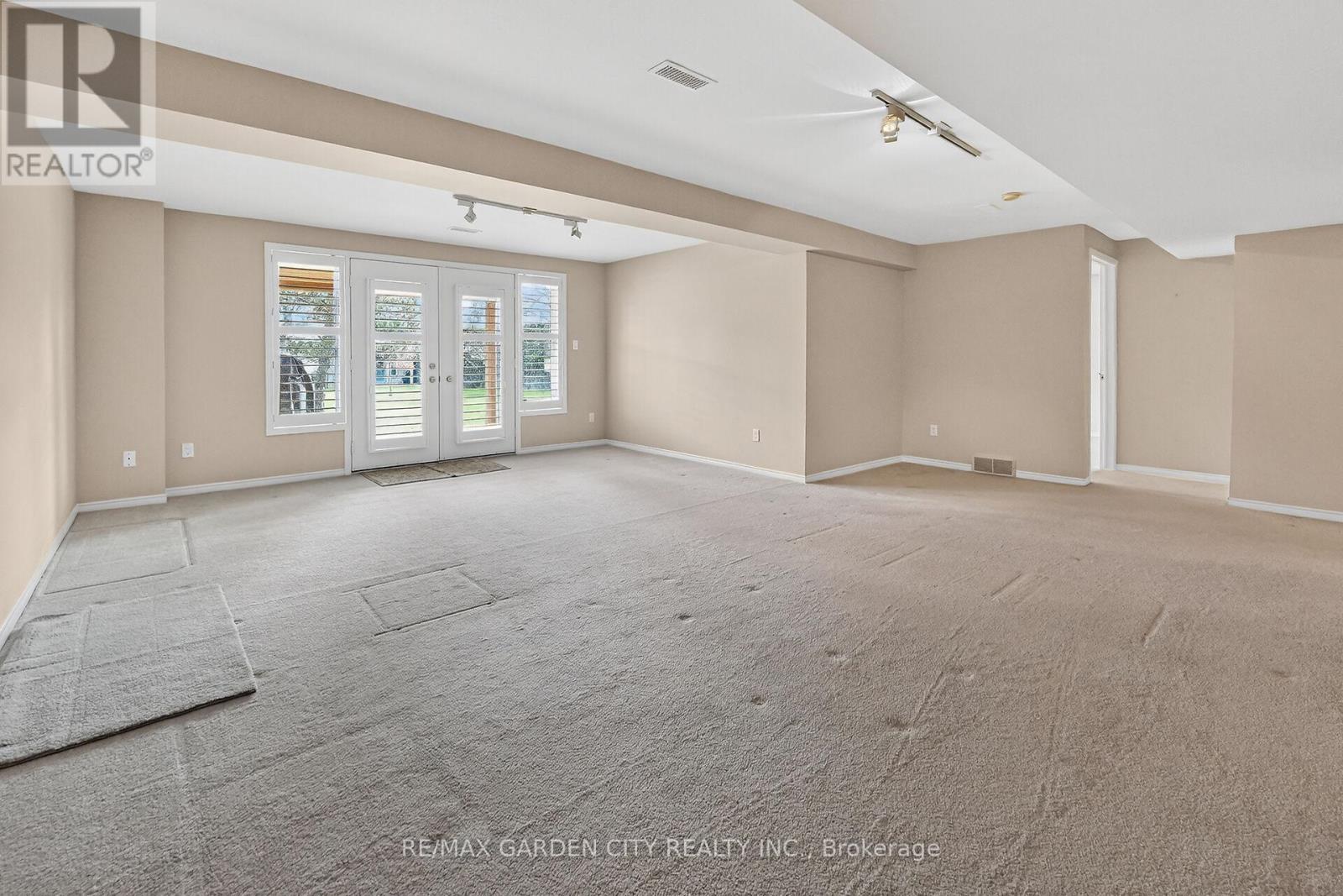 39 - 212 Glen Morris Dr. Drive E, St. Catharines, Ontario  L2T 4C5 - Photo 24 - X12576280