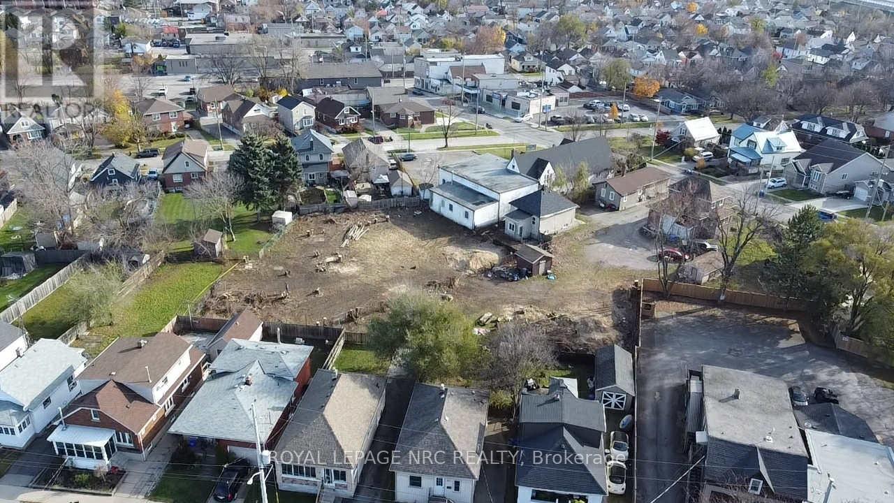 15 Facer Street, St. Catharines, Ontario  L2M 5H1 - Photo 3 - X12576530