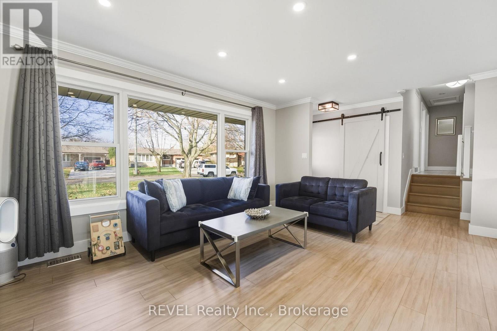 20 Bishops Road, St. Catharines, Ontario  L2M 1T9 - Photo 7 - X12577534