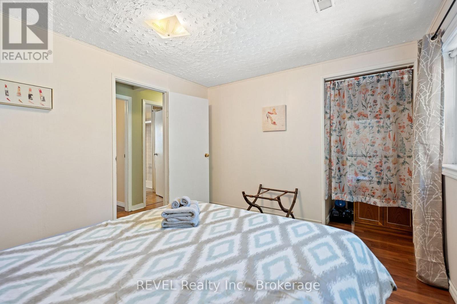 639 Penner Street, Niagara-On-The-Lake, Ontario  L0S 1T0 - Photo 20 - X12577584