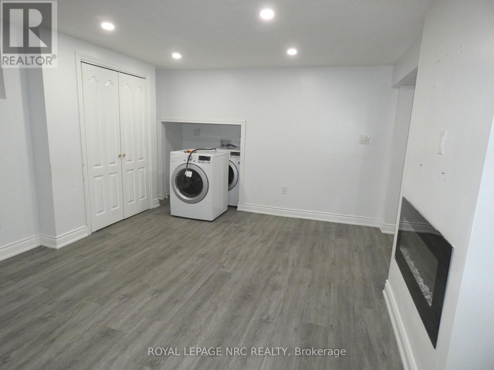 Lower Unit - 7857 Sassafras Trail, Niagara Falls, Ontario  L2H 0N6 - Photo 3 - X12578994