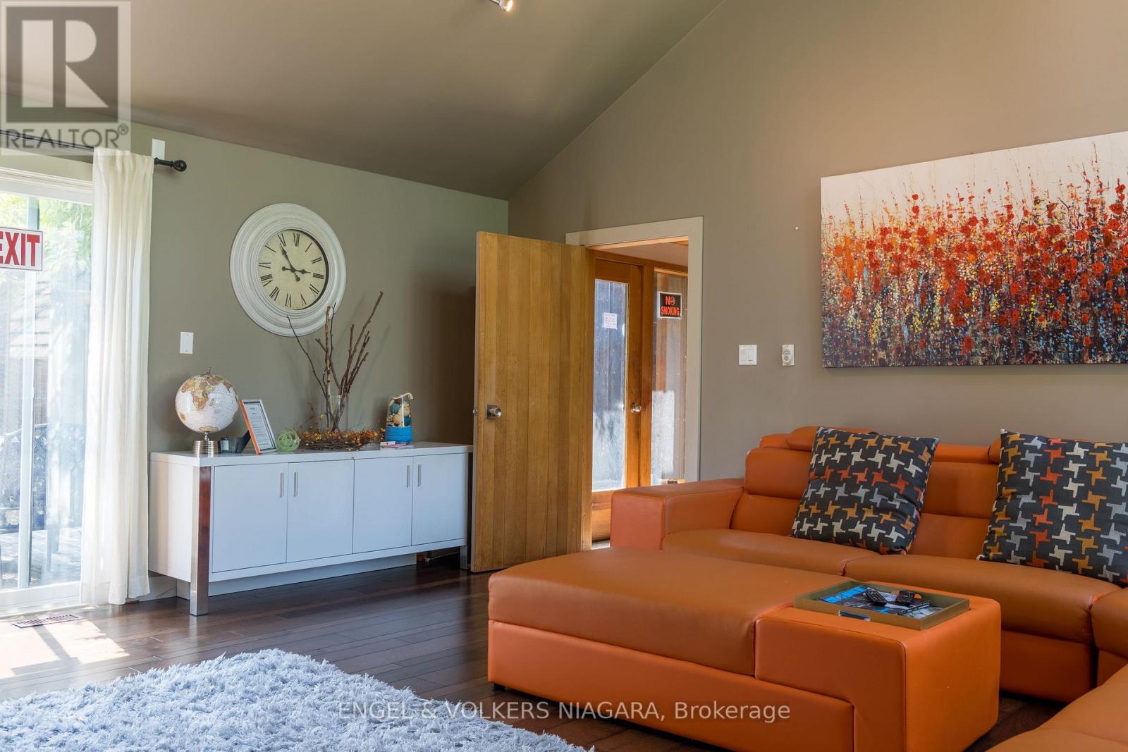 89 Byron Street, Niagara-On-The-Lake, Ontario  L0S 1J0 - Photo 15 - X12579212