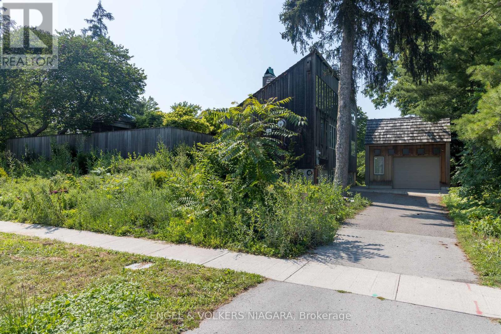 89 Byron Street, Niagara-On-The-Lake, Ontario  L0S 1J0 - Photo 28 - X12579212