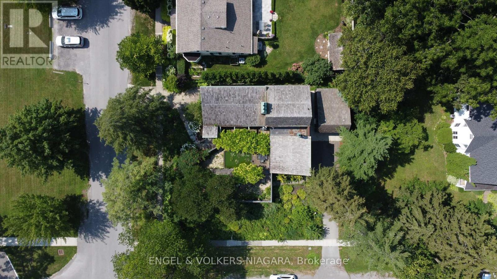 89 Byron Street, Niagara-On-The-Lake, Ontario  L0S 1J0 - Photo 31 - X12579212