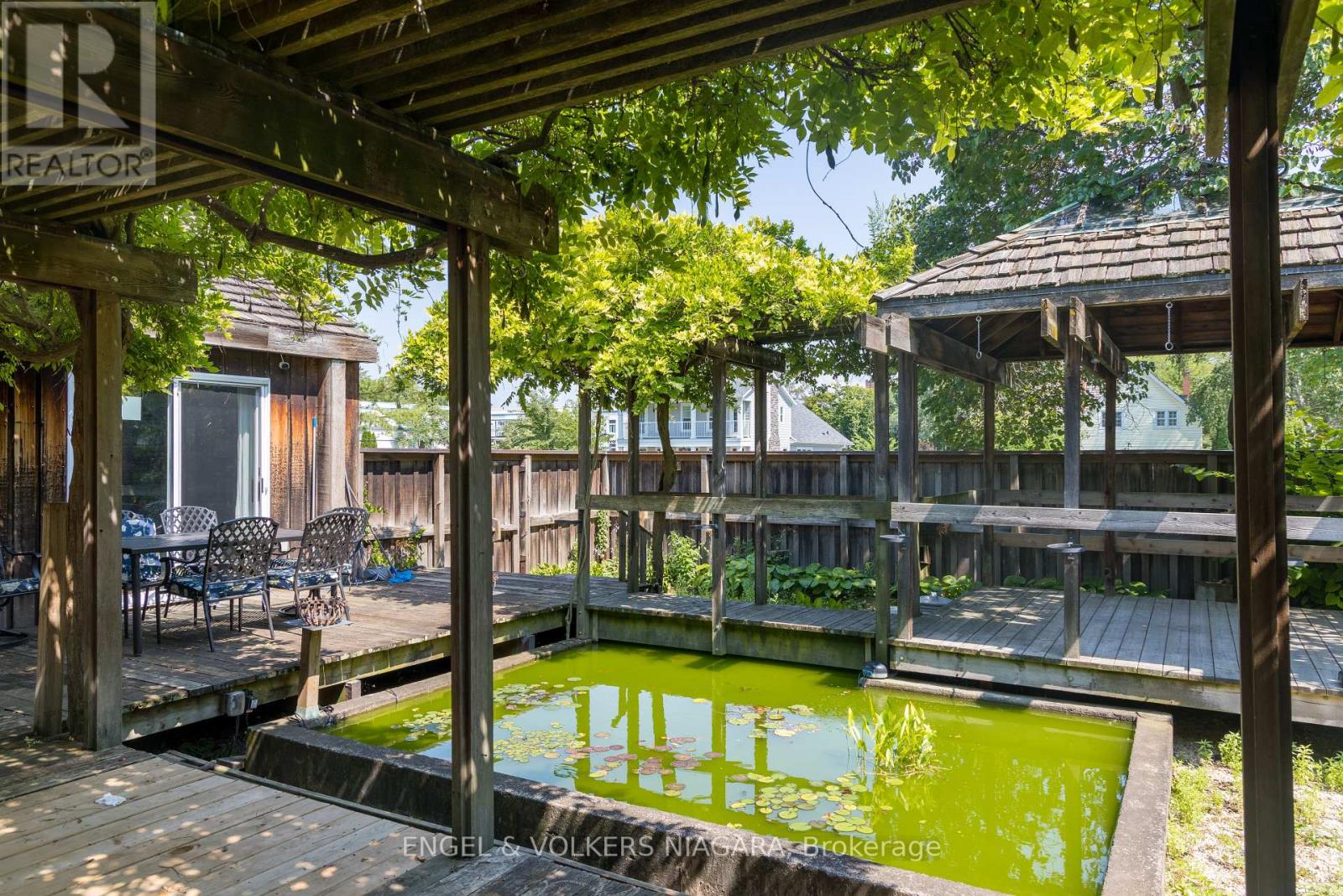 89 Byron Street, Niagara-On-The-Lake, Ontario  L0S 1J0 - Photo 5 - X12579212