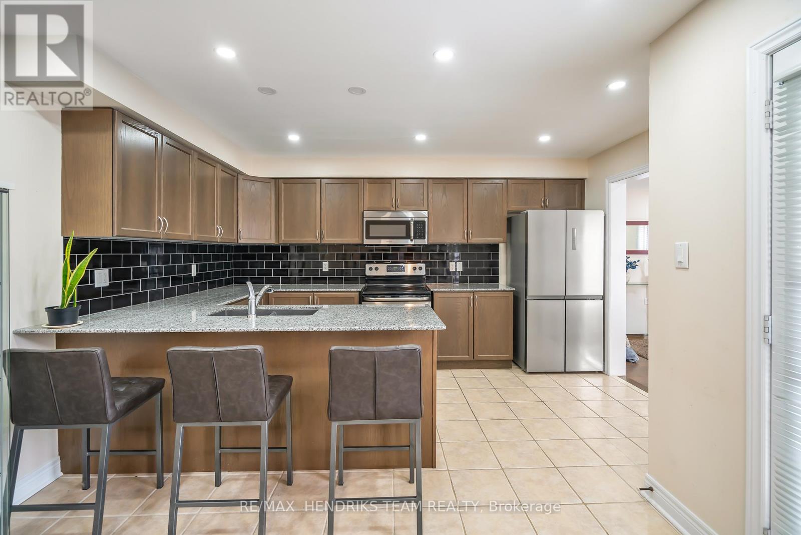 11 Keith Crescent, Niagara-On-The-Lake, Ontario  L0S 1J0 - Photo 17 - X12579498