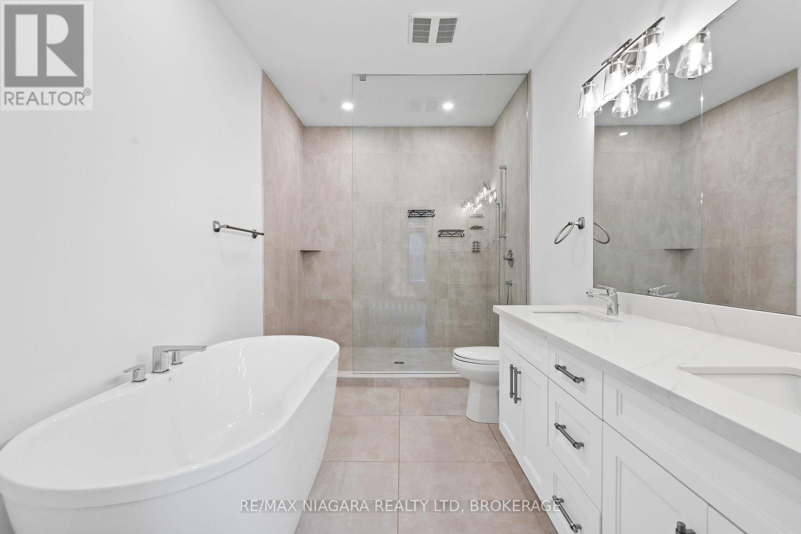 11 - 300 Richmond Street, Thorold, Ontario  L2V 0L6 - Photo 16 - X12579606