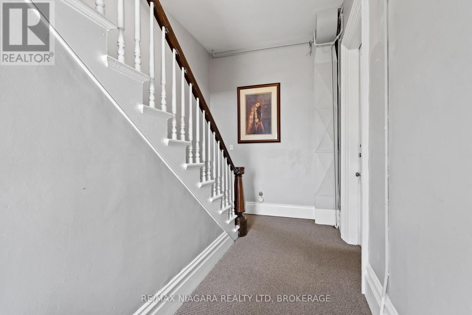 5368 Menzie Street, Niagara Falls, Ontario  L2E 2V8 - Photo 15 - X12579776