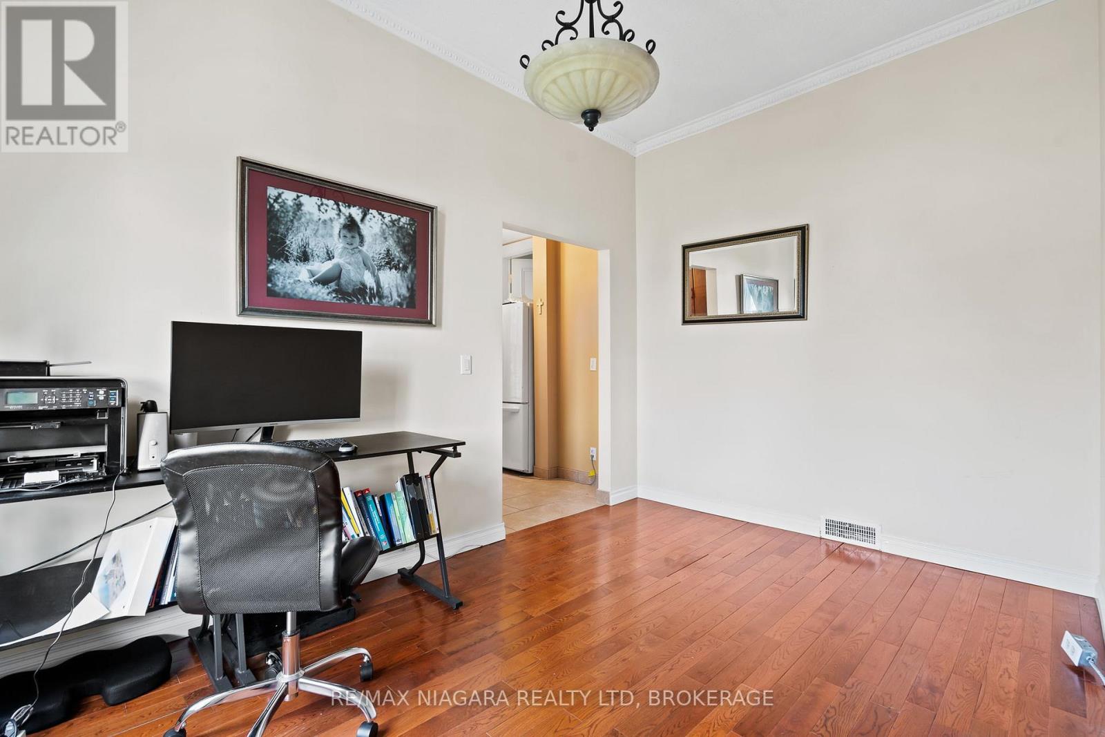 5368 Menzie Street, Niagara Falls, Ontario  L2E 2V8 - Photo 30 - X12579776