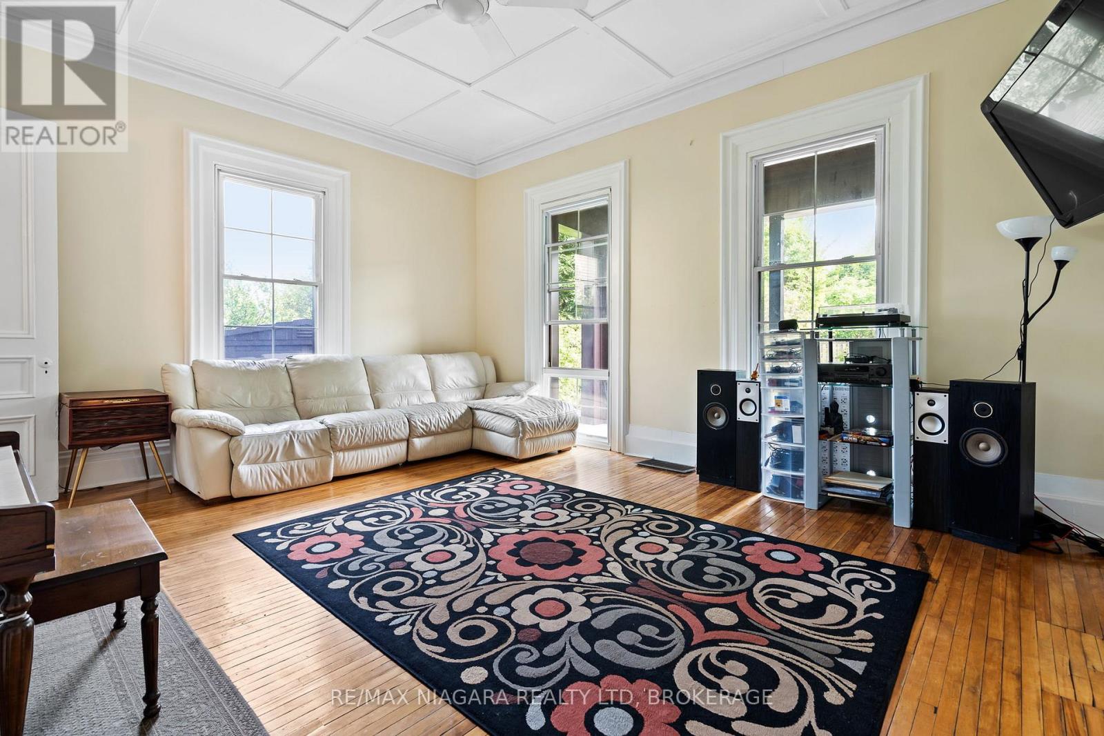 5368 Menzie Street, Niagara Falls, Ontario  L2E 2V8 - Photo 34 - X12579776