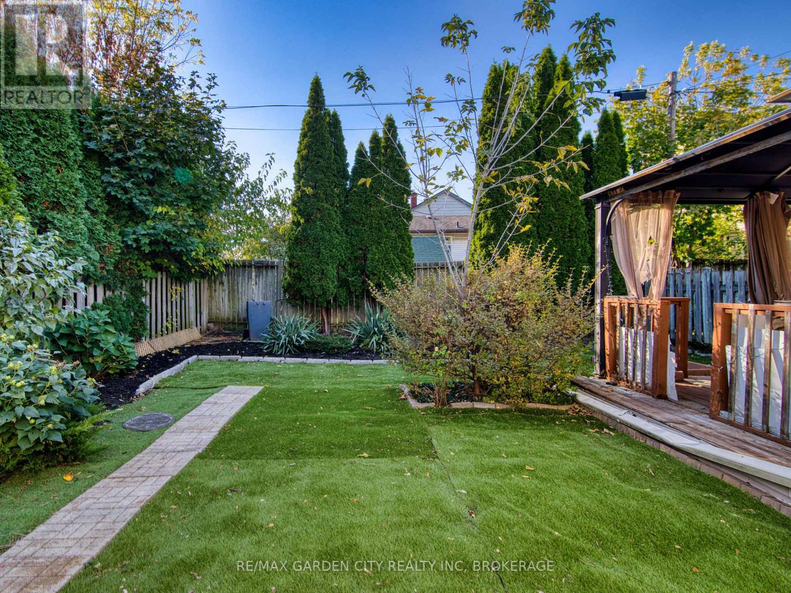 61 Concord Avenue, St. Catharines, Ontario  L2M 5N9 - Photo 5 - X12580168