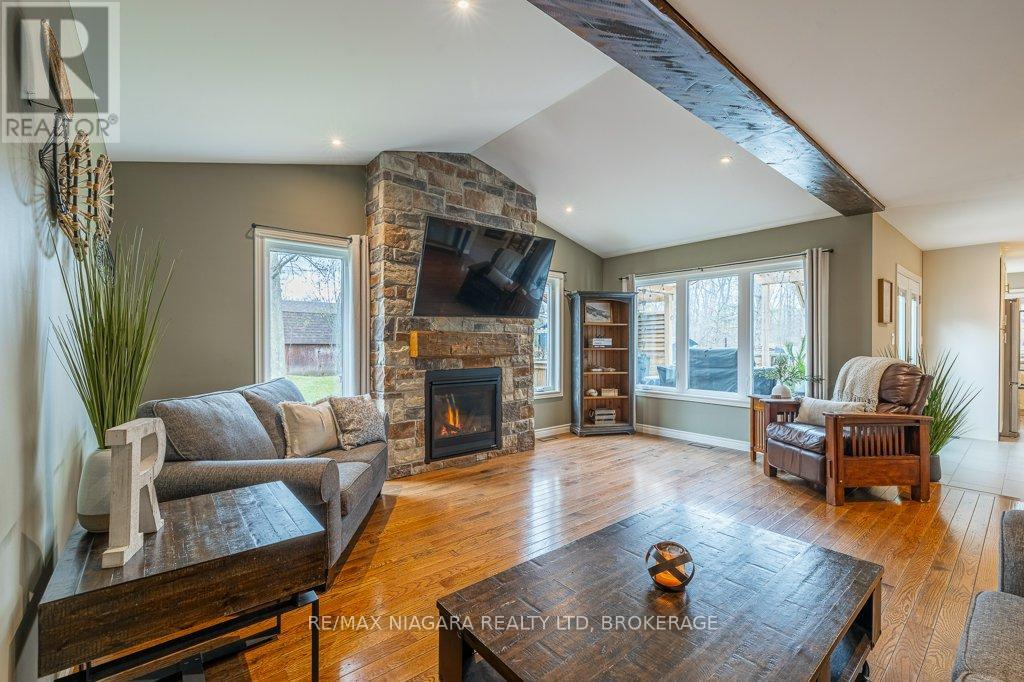 3246 Cedar Avenue, Fort Erie, Ontario  L0S 1N0 - Photo 17 - X12580268