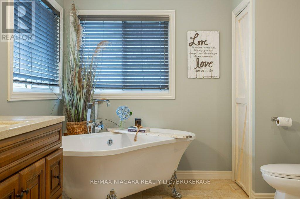 3246 Cedar Avenue, Fort Erie, Ontario  L0S 1N0 - Photo 26 - X12580268