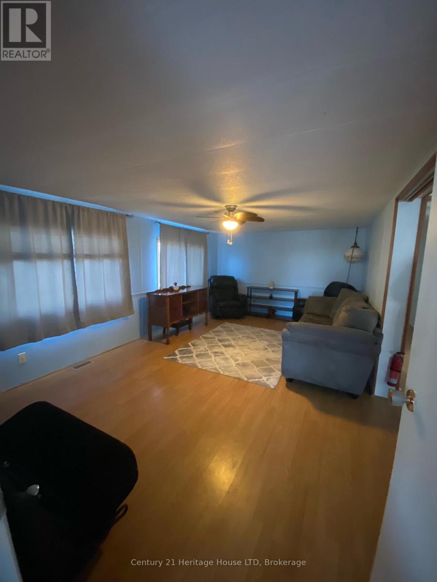 187 - 3033 Townline Road, Fort Erie, Ontario  L0S 1S1 - Photo 5 - X12580504