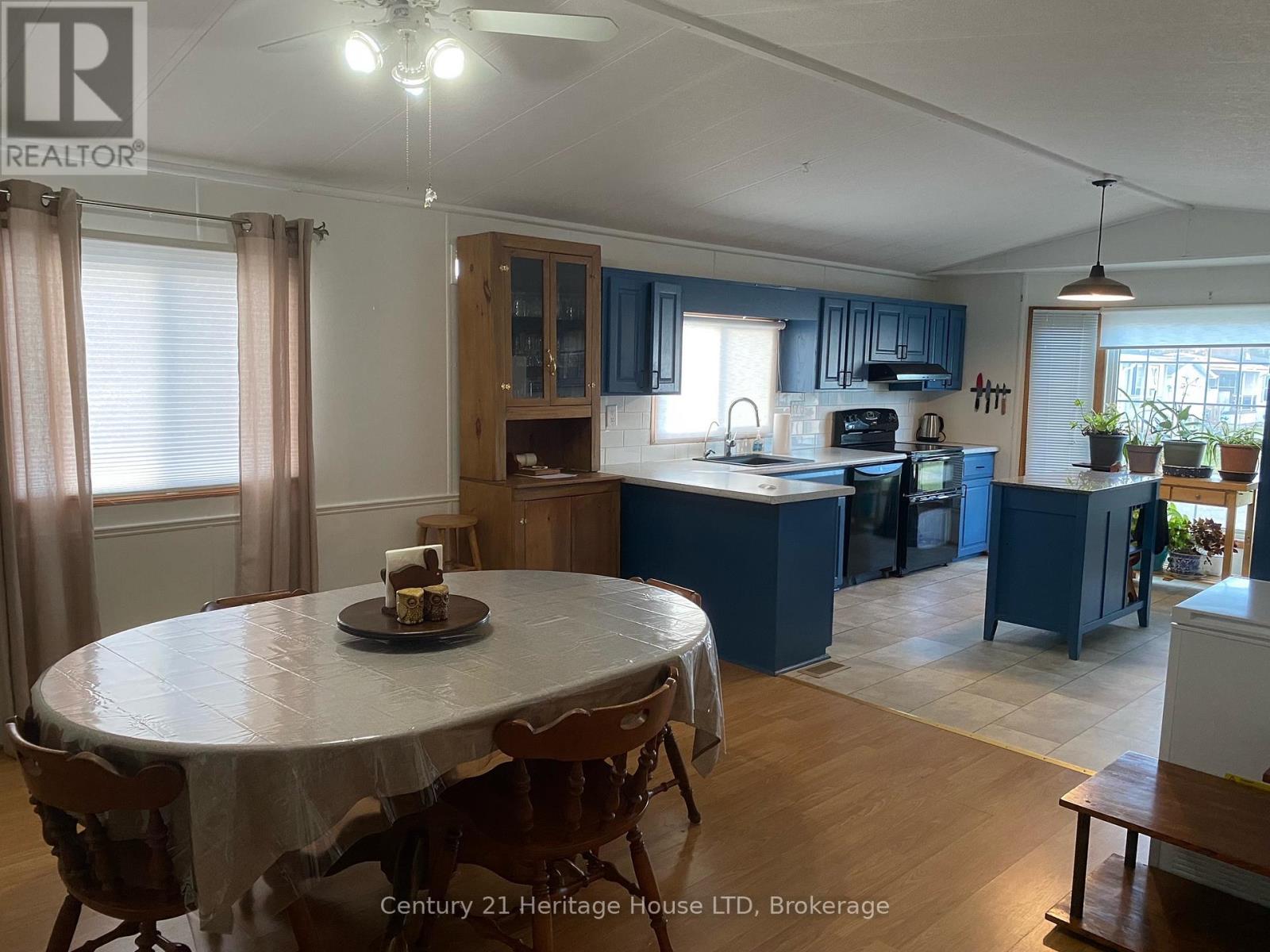 187 - 3033 Townline Road, Fort Erie, Ontario  L0S 1S1 - Photo 8 - X12580504