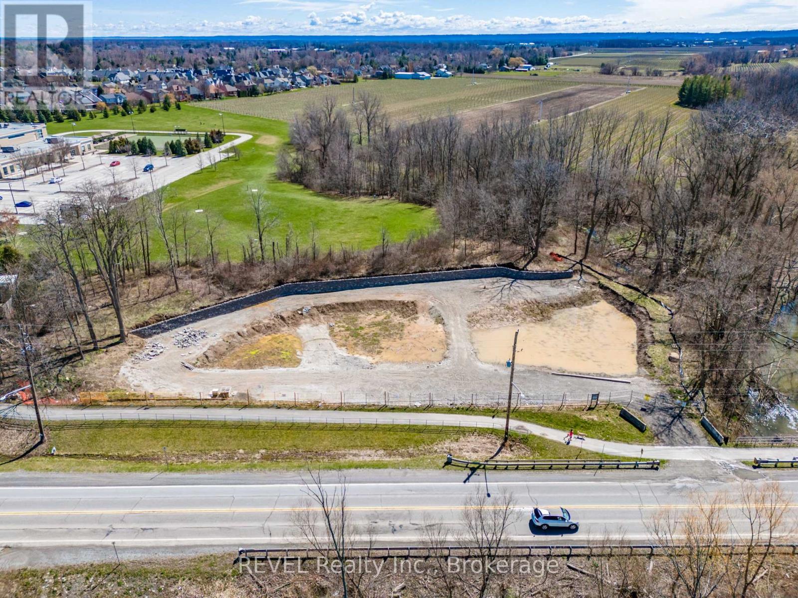 2203 Niagara Stone Road, Niagara-On-The-Lake, Ontario  L0S 1J0 - Photo 10 - X12582964