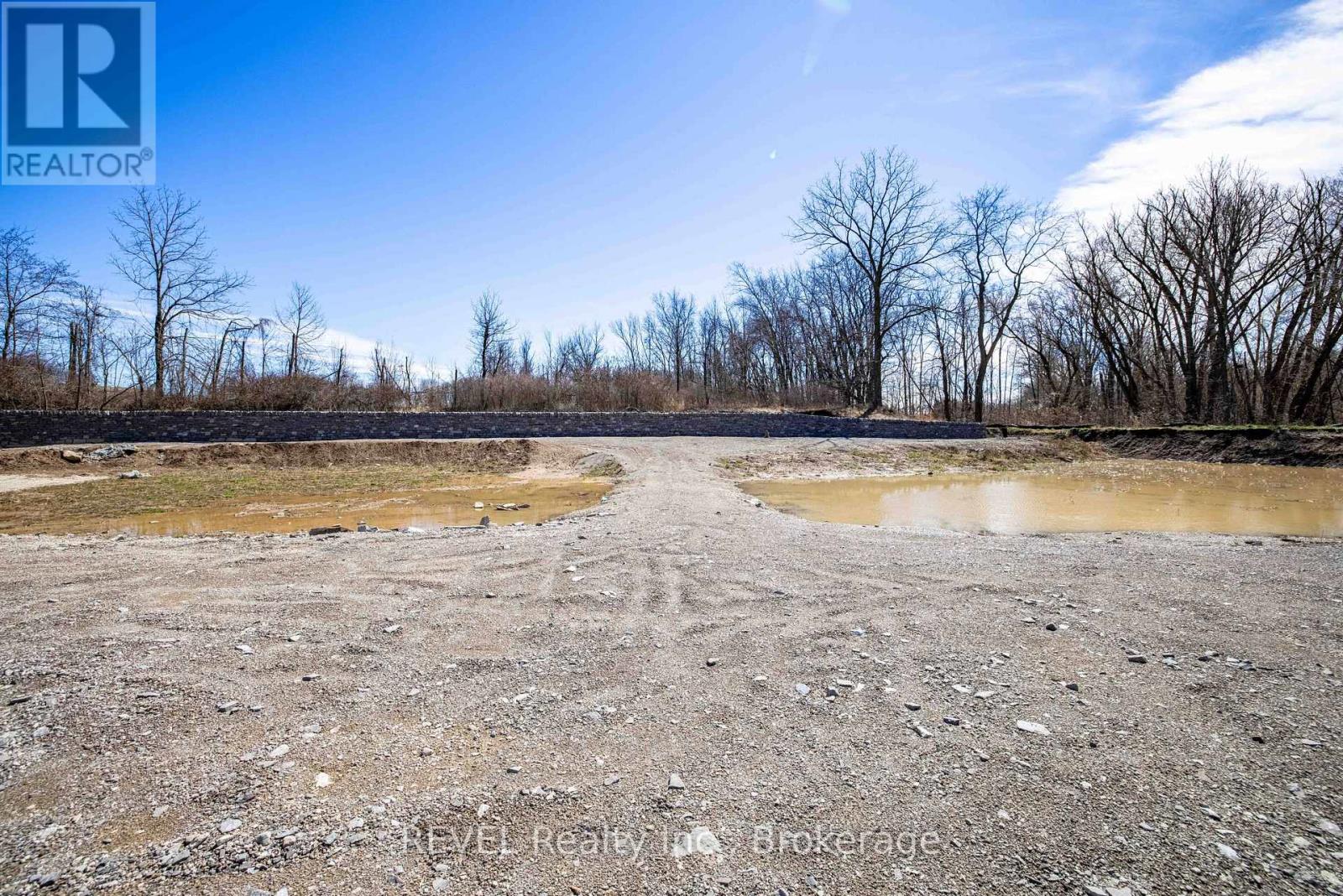 2203 Niagara Stone Road, Niagara-On-The-Lake, Ontario  L0S 1J0 - Photo 5 - X12582964