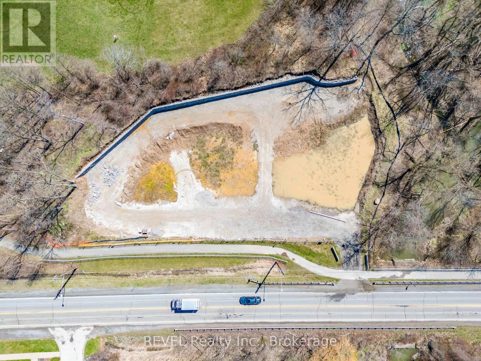 2203 Niagara Stone Road, Niagara-On-The-Lake, Ontario  L0S 1J0 - Photo 6 - X12582964