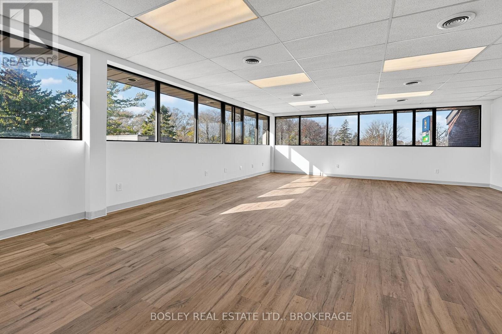 Unit 9 - 242 Mary Street, Niagara-On-The-Lake, Ontario  L0S 1J0 - Photo 5 - X12583134