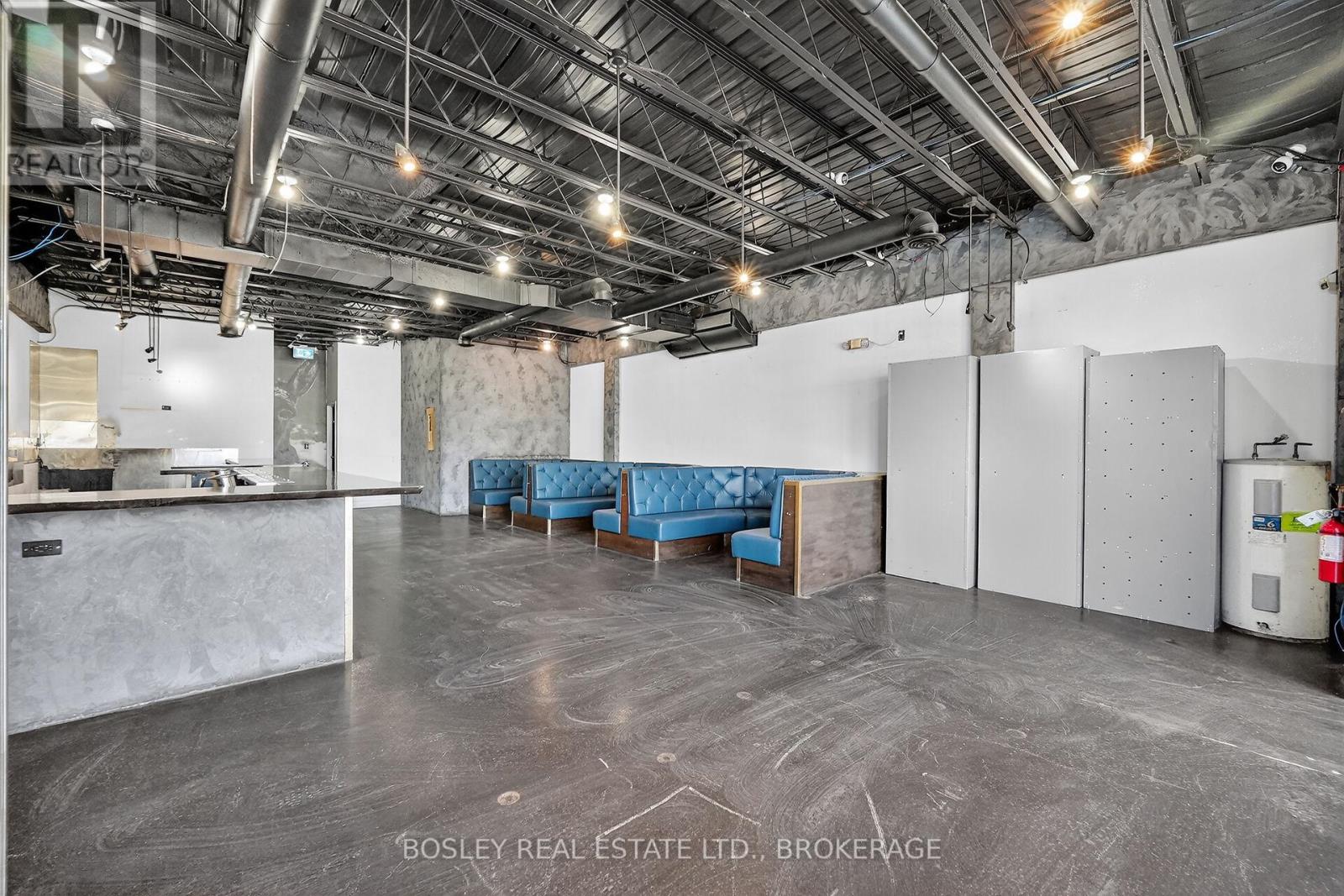 Unit 5 - 242 Mary Street, Niagara-On-The-Lake, Ontario  L0S 1J0 - Photo 6 - X12583136