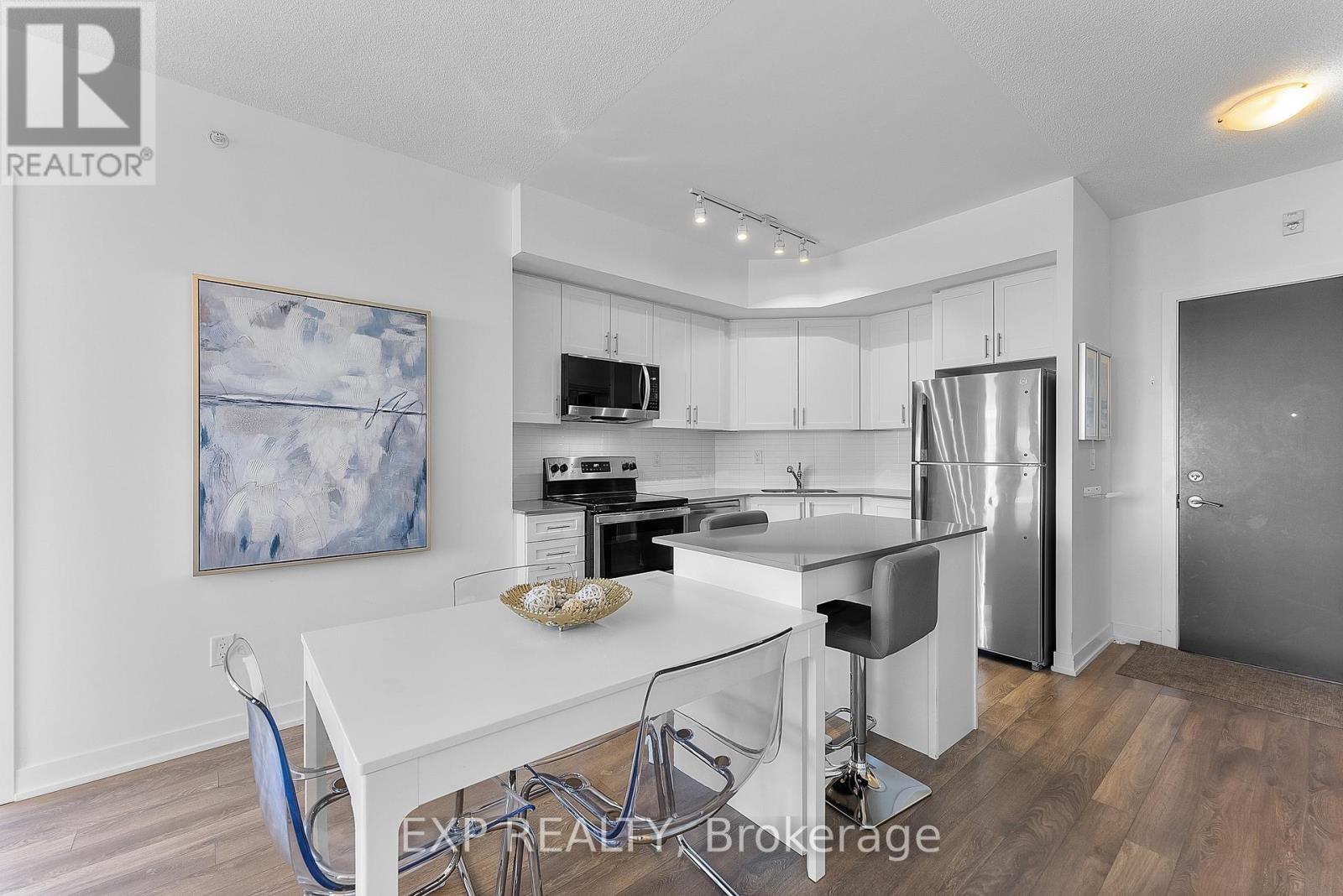 219 - 550 North Service Road, Grimsby, Ontario  L3M 0H9 - Photo 11 - X12584034