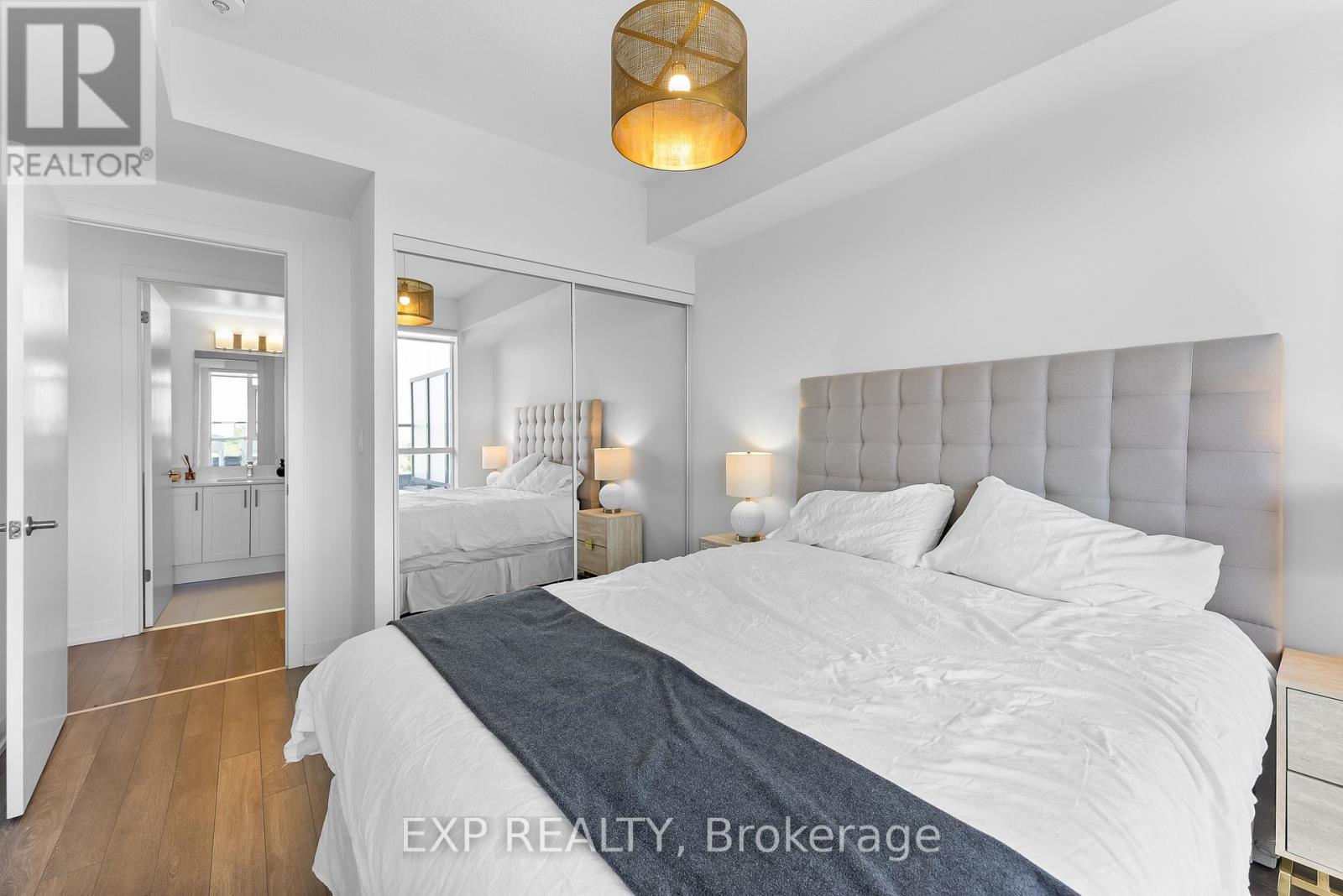 219 - 550 North Service Road, Grimsby, Ontario  L3M 0H9 - Photo 23 - X12584034