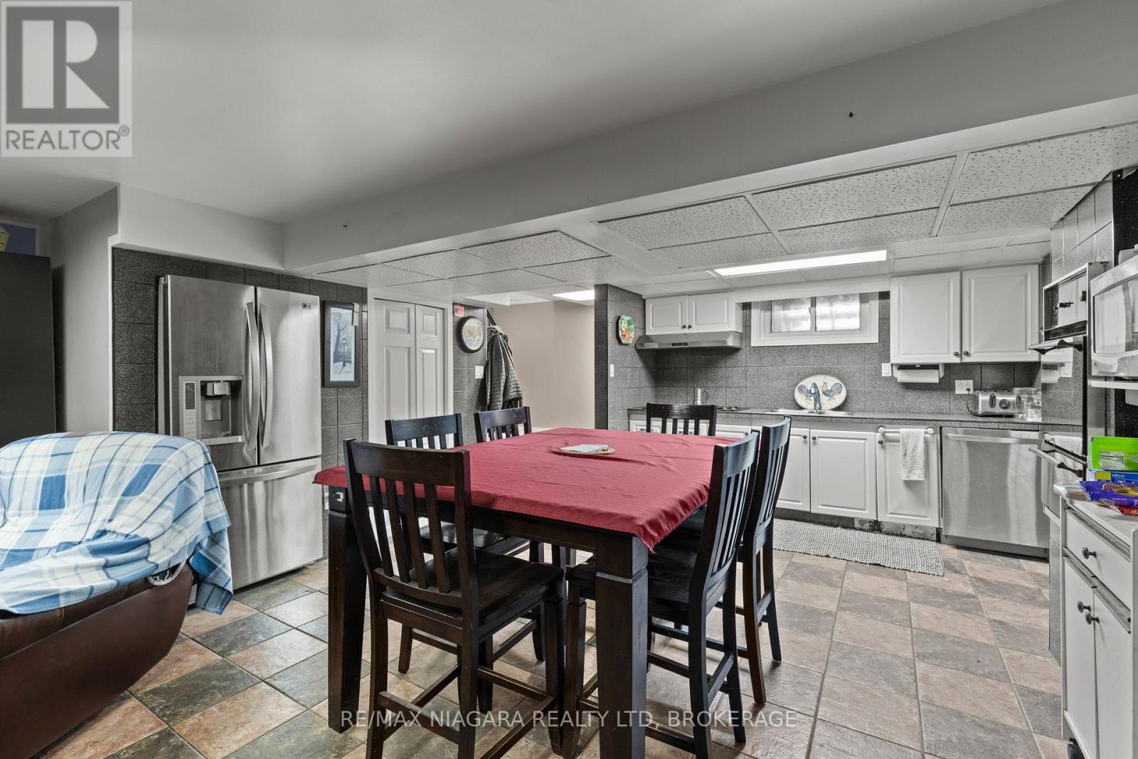 35 Chantler Road, Welland, Ontario  L3C 4M6 - Photo 22 - X12585768