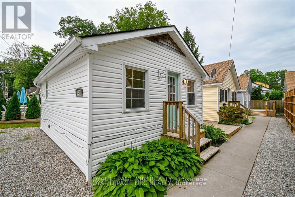 387 Elmwood Avenue, Fort Erie, Ontario  L0S 1B0 - Photo 28 - X12586452