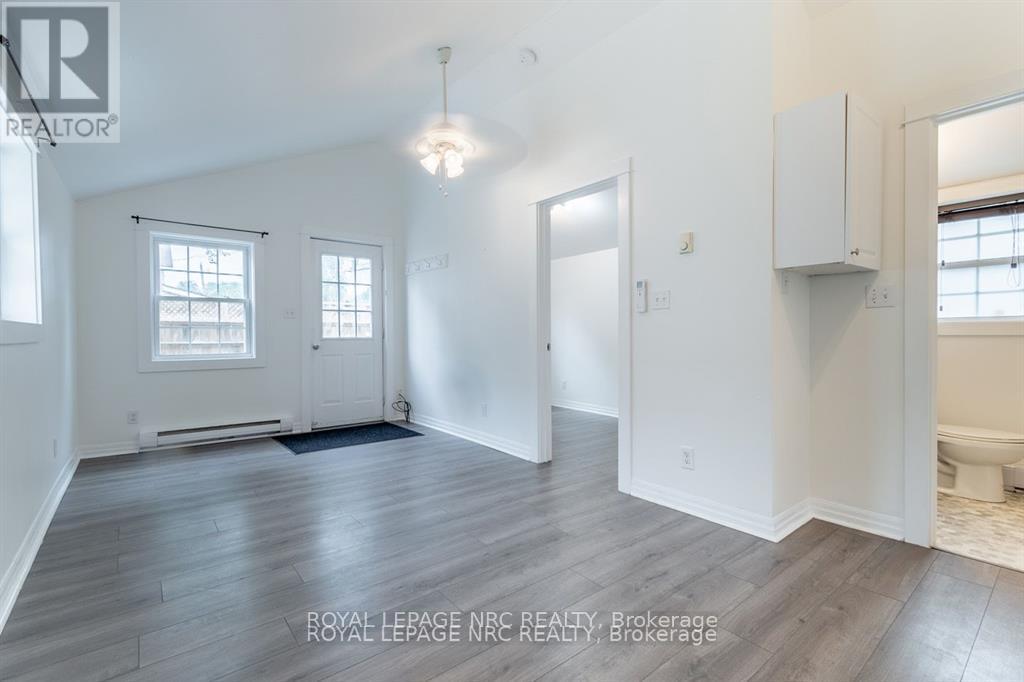 387 Elmwood Avenue, Fort Erie, Ontario  L0S 1B0 - Photo 34 - X12586452