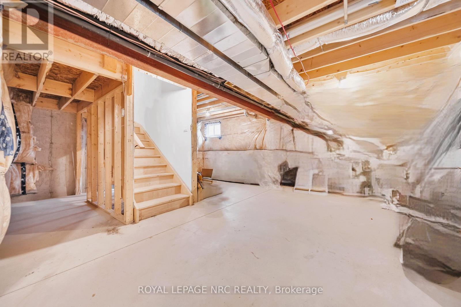 120 Renfrew Trail S, Welland, Ontario  L3C 0K2 - Photo 23 - X12587264