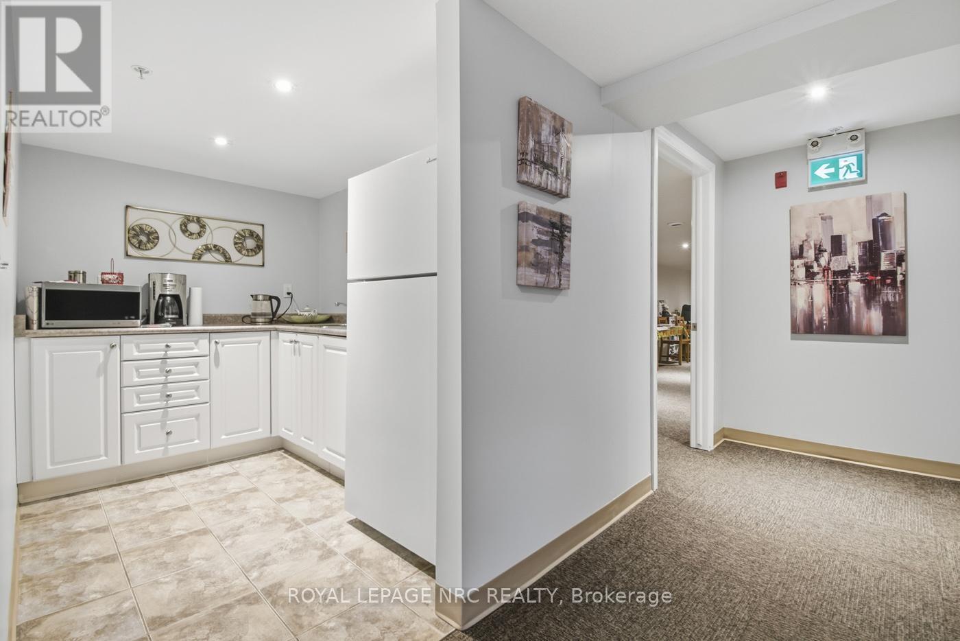 203 - 16 Sullivan Avenue, Thorold, Ontario  L2V 2Y2 - Photo 36 - X12587482