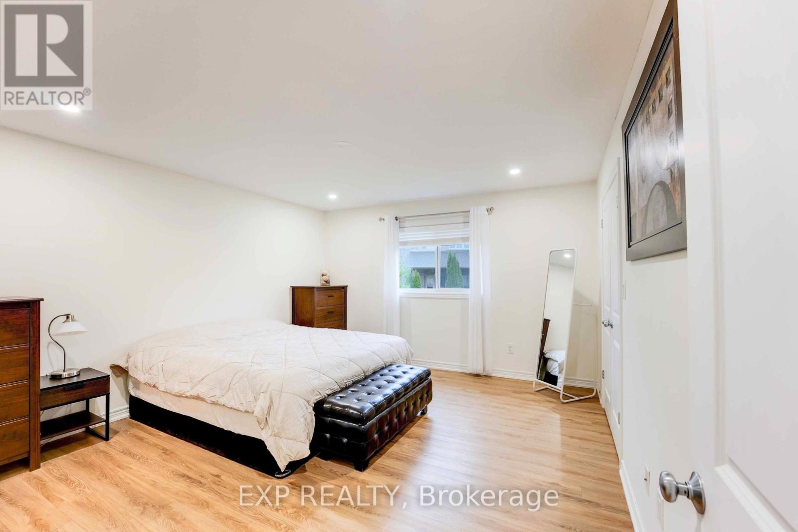 8583 Forestview Boulevard, Niagara Falls, Ontario  L2H 0B2 - Photo 22 - X12587714