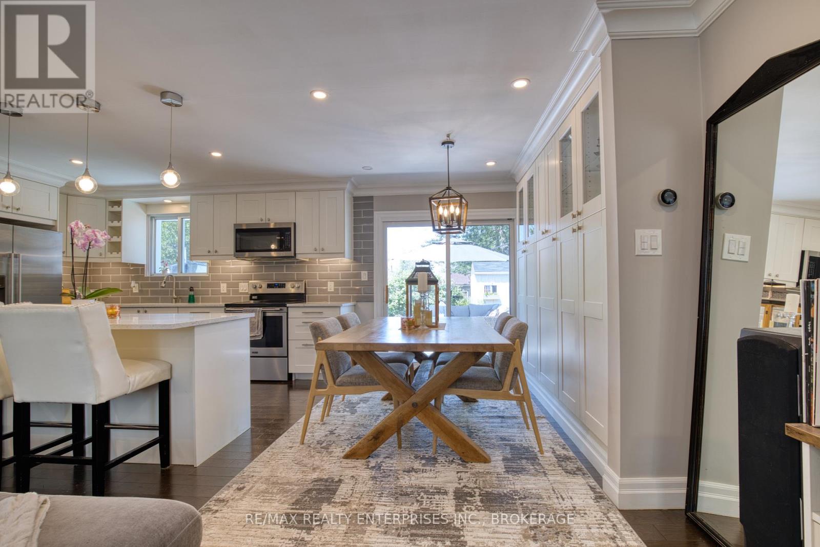 20 Karen Crescent, Grimsby, Ontario  L3M 2E4 - Photo 14 - X12587942