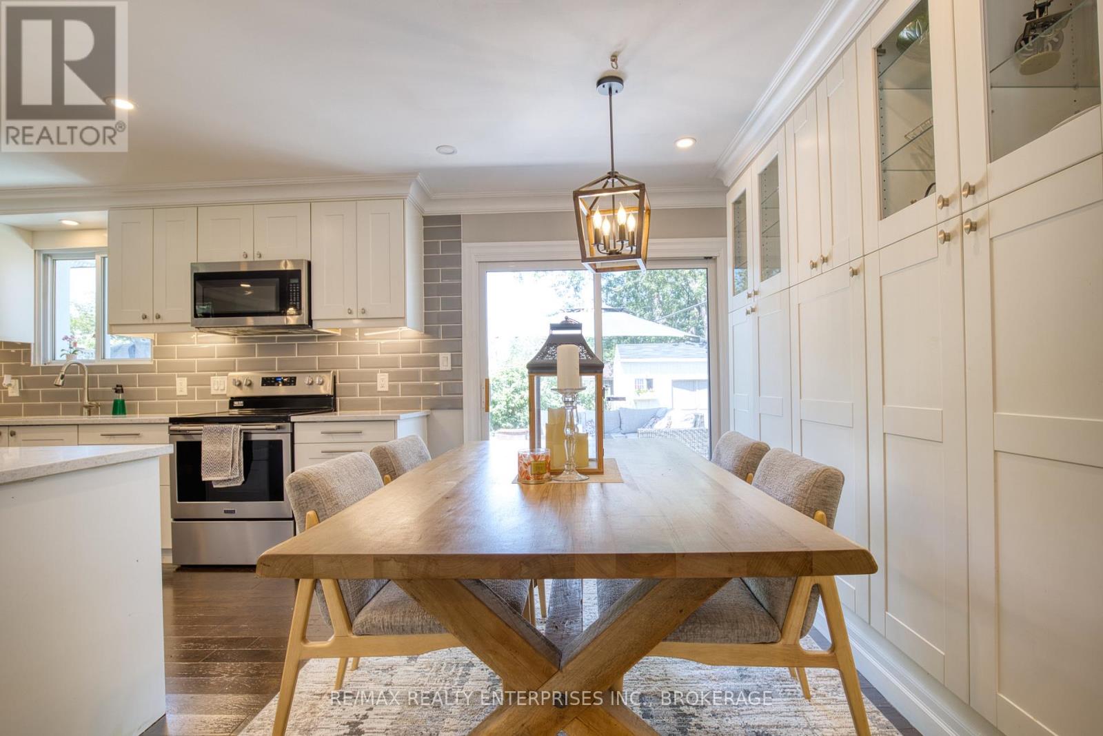 20 Karen Crescent, Grimsby, Ontario  L3M 2E4 - Photo 15 - X12587942