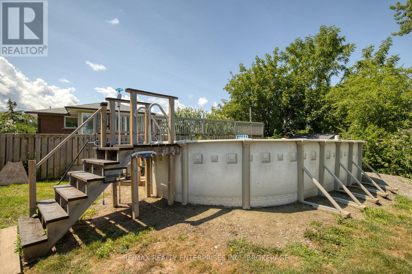 20 Karen Crescent, Grimsby, Ontario  L3M 2E4 - Photo 40 - X12587942