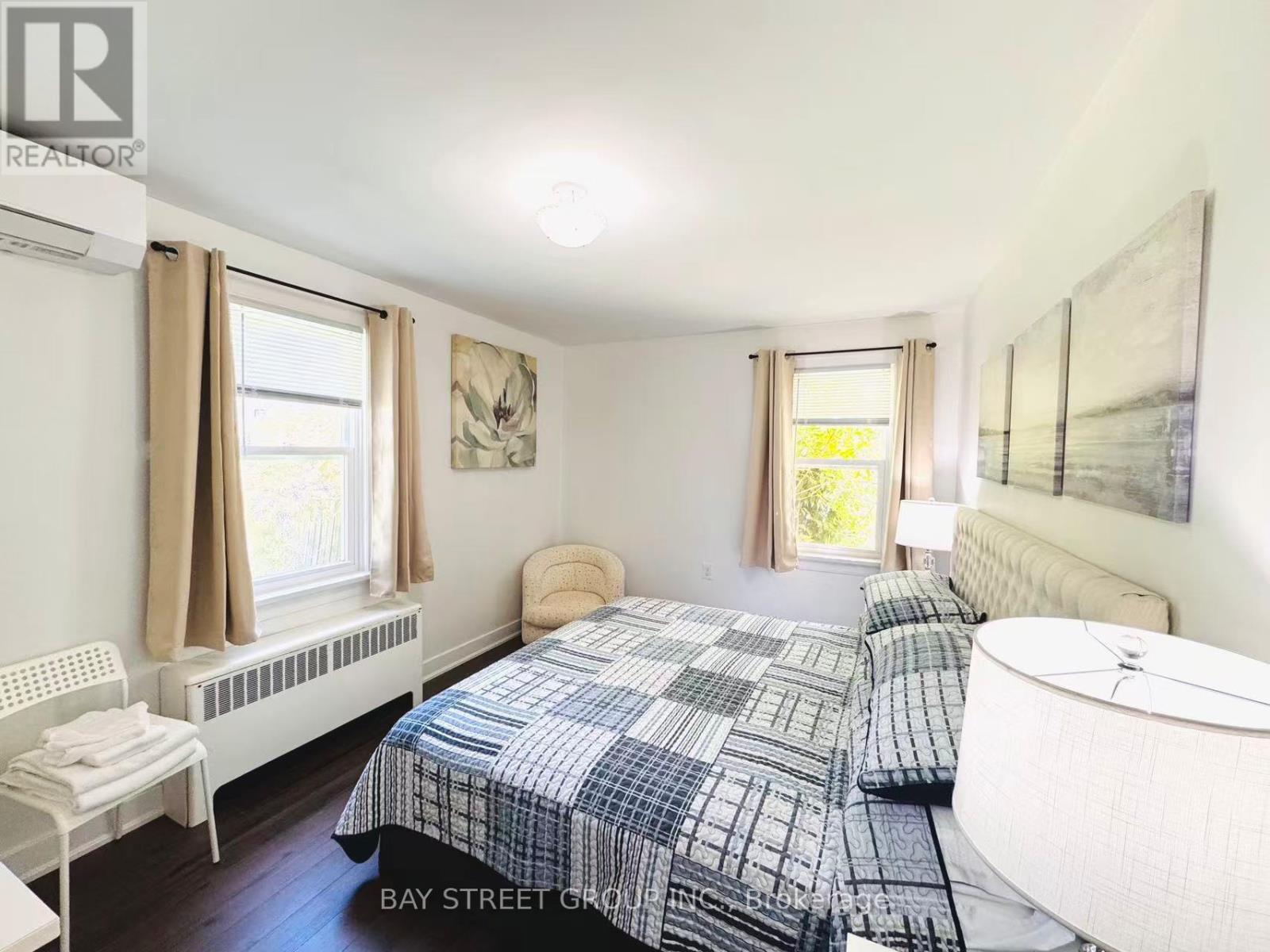 4305 Bampfield Street, Niagara Falls, Ontario  L2E 1G7 - Photo 8 - X12589286