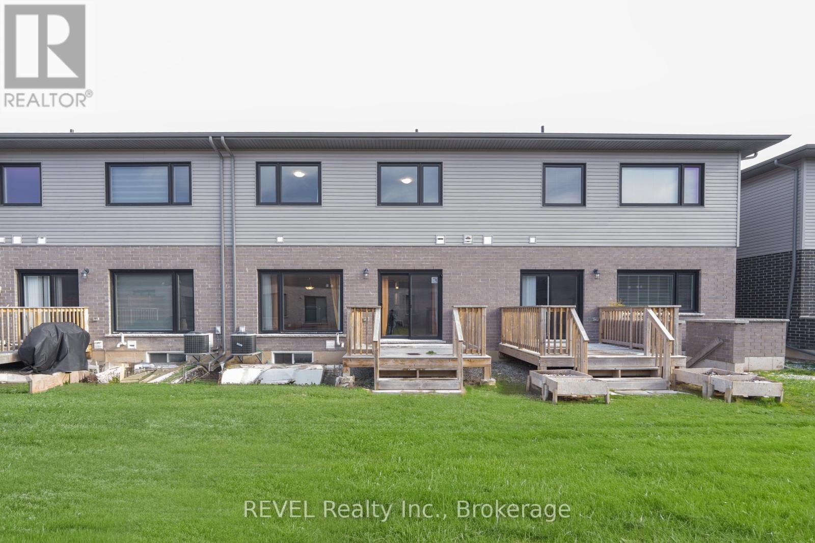 7185 Parsa Street, Niagara Falls, Ontario  L2H 3T1 - Photo 30 - X12589454