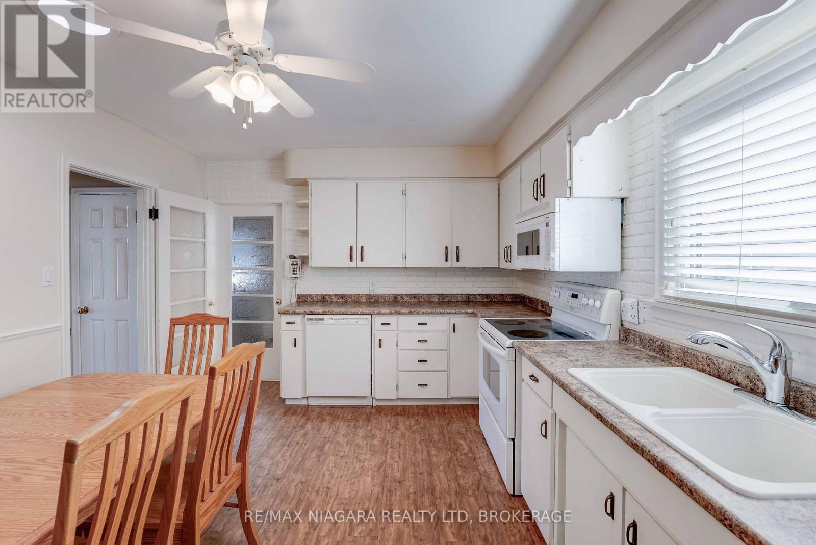 53 Metcalfe Street, Thorold, Ontario  L2V 3A2 - Photo 16 - X12589536