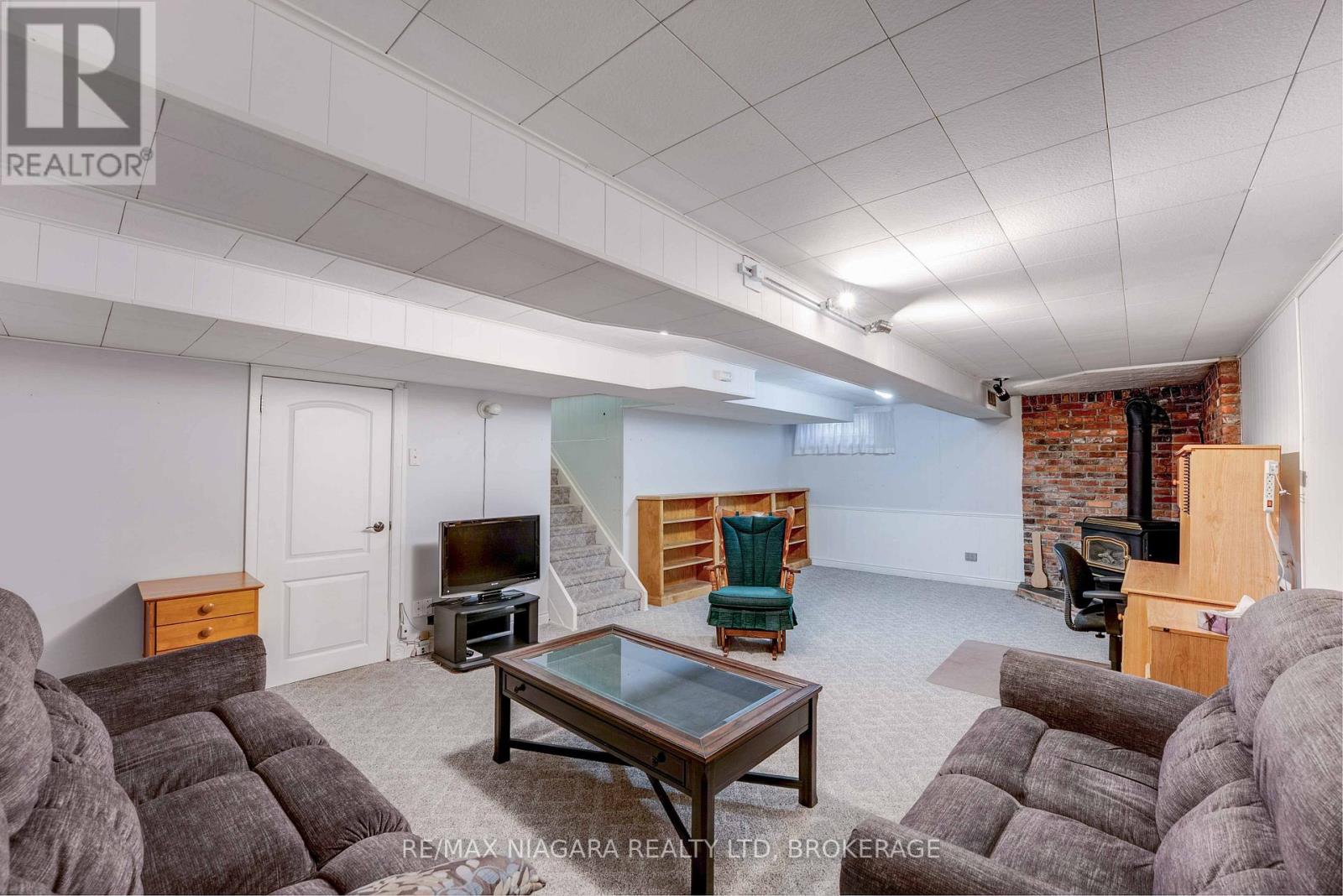 53 Metcalfe Street, Thorold, Ontario  L2V 3A2 - Photo 21 - X12589536