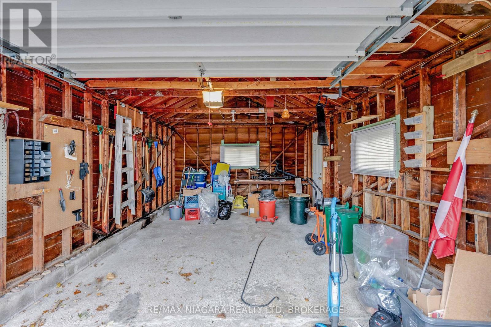 53 Metcalfe Street, Thorold, Ontario  L2V 3A2 - Photo 25 - X12589536