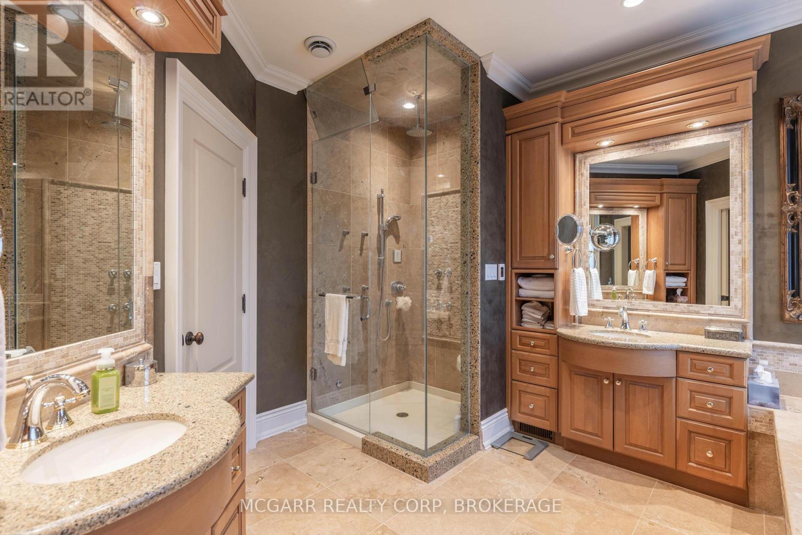 89 October Drive, St. Catharines, Ontario  L2N 6J4 - Photo 20 - X12590706