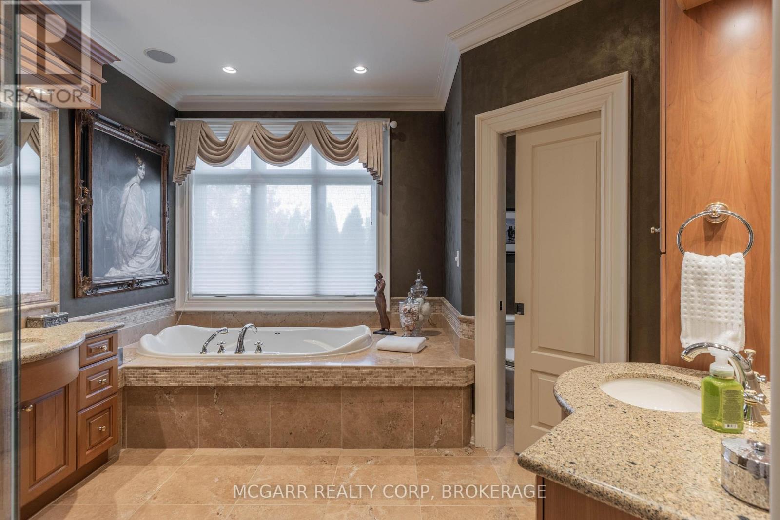 89 October Drive, St. Catharines, Ontario  L2N 6J4 - Photo 21 - X12590706