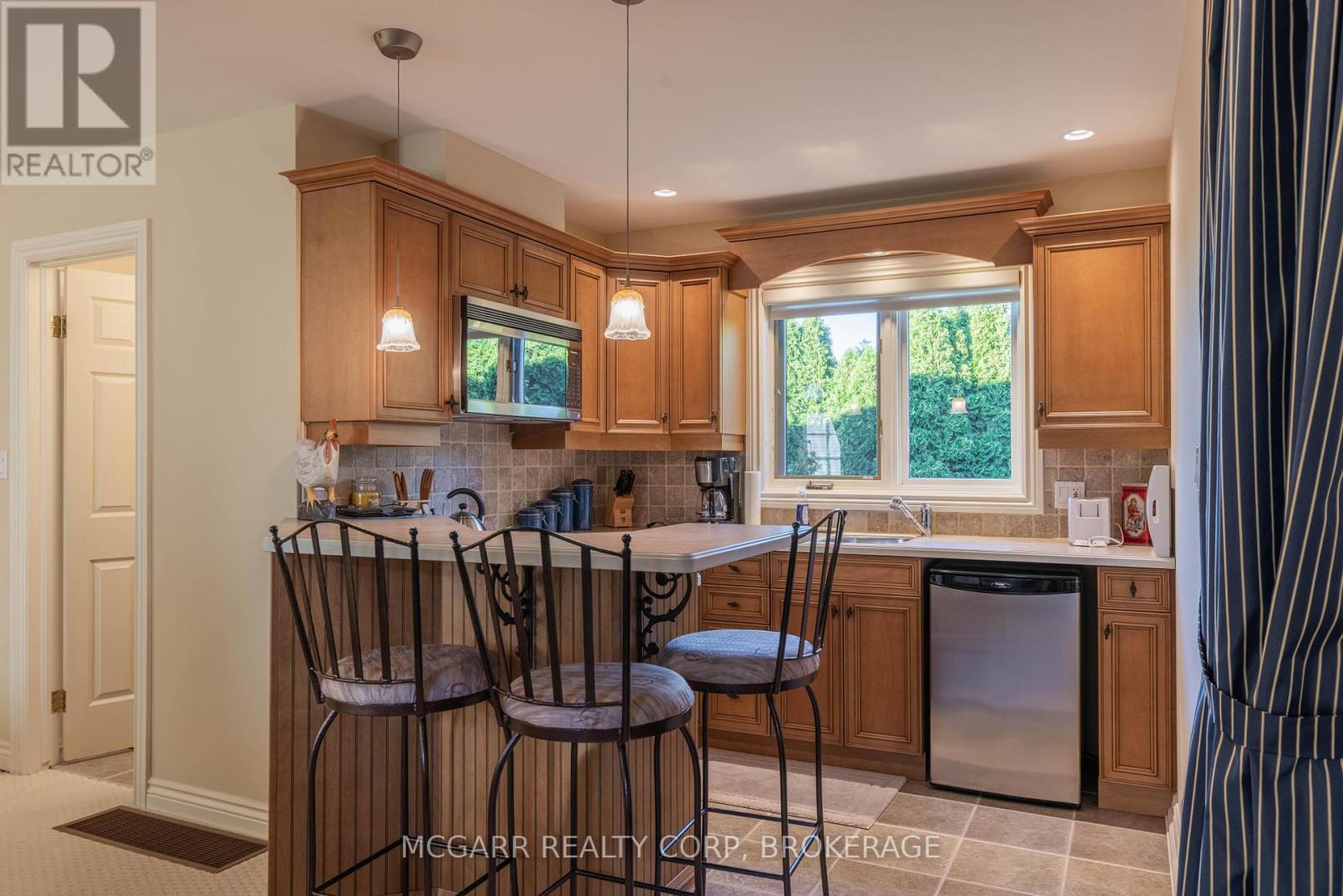 89 October Drive, St. Catharines, Ontario  L2N 6J4 - Photo 24 - X12590706