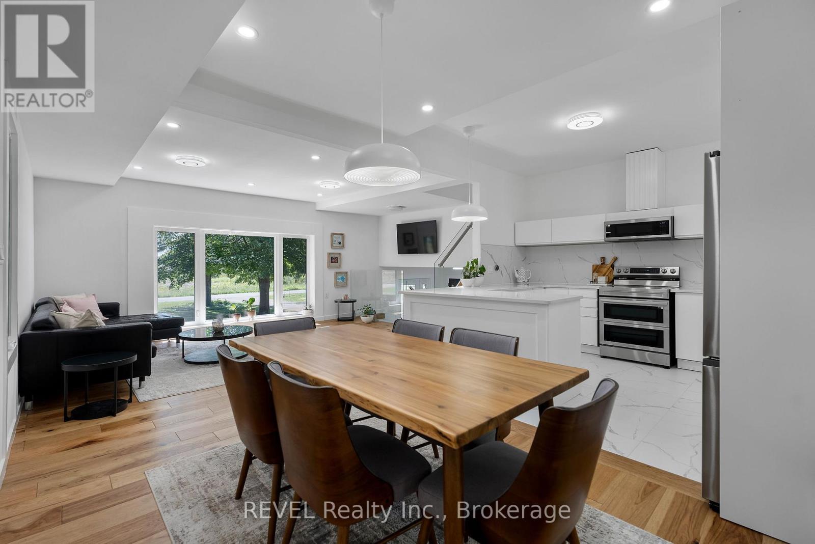 1546 Nigh Road, Fort Erie, Ontario  L2A 5M4 - Photo 11 - X12590922