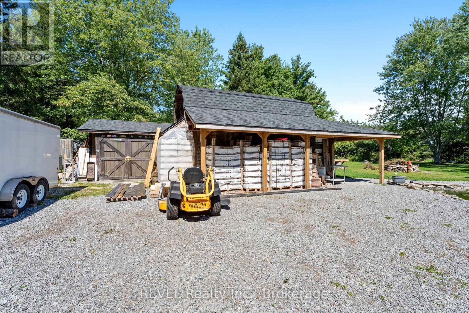 1546 Nigh Road, Fort Erie, Ontario  L2A 5M4 - Photo 38 - X12590922